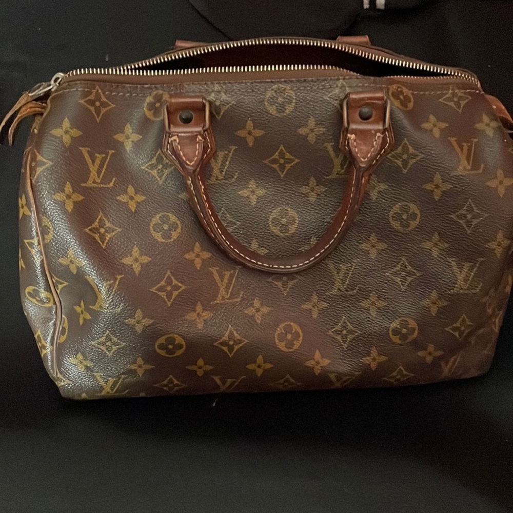 Louis Vuitton Vintage purse.